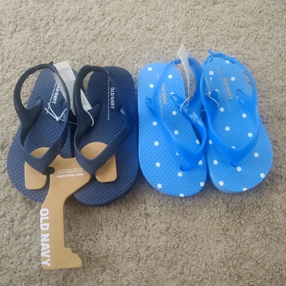 COPY - Old Navy Girls Toddlers Navy Blue/Blue Polka Dot Flip-flop Size 8 BRAND …